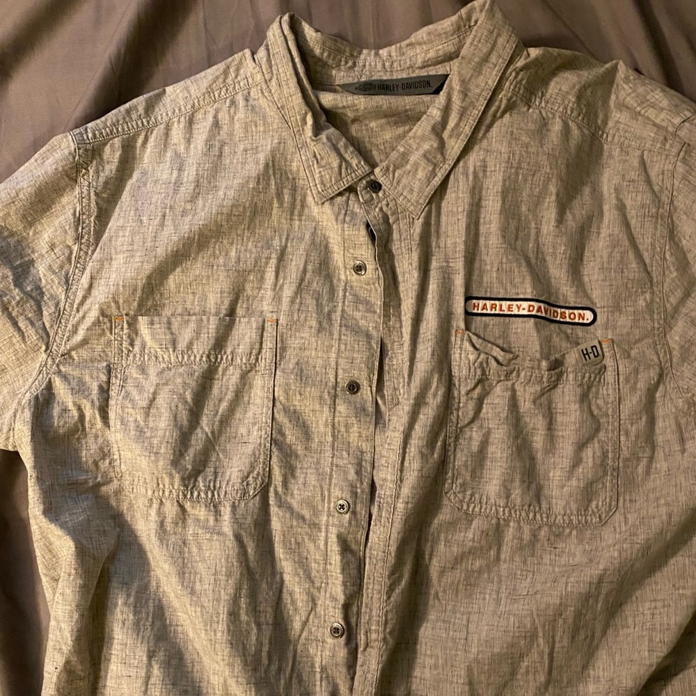 Harley Davidson button down shirt. Size 2XL.
